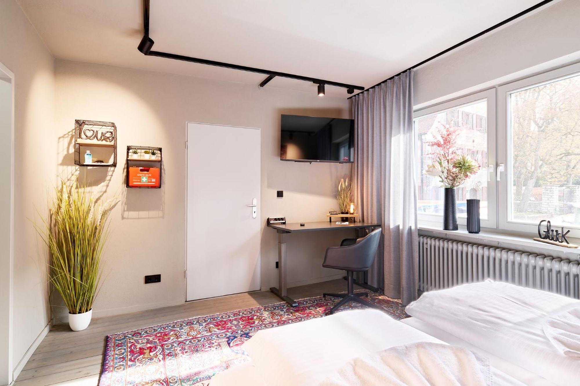 Xzllenz Kueche Bad S-Bahn Parken Smart-Tv Wellbeing Apartamento Neunkirchen am Sand Exterior foto